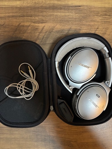 Bose QuietComfort 35 wireless headphones シルバー (上嶋) 練馬の