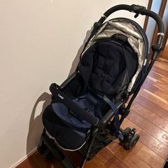 コンビ　combi ベビーカーの画像