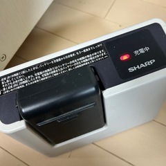【受付終了】コードレス掃除機【お返事しません】の画像