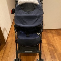 Combi ベビーカー　スゴカル4キャスcompact 日本育児ママつれてって！付きの画像