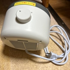 足元ファンヒーターの画像