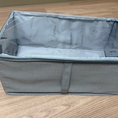 フタ付き収納ボックスの画像