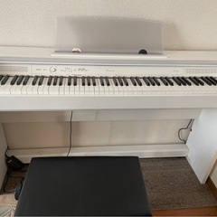 電子ピアノ　px-760weの画像