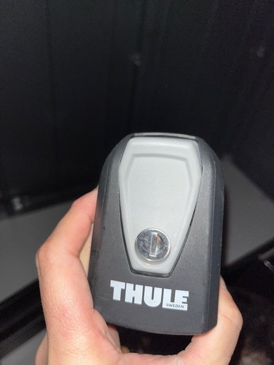 thule  スキースノーボード キャリア