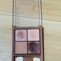 ほぼ使用なし！セザンヌ　アイシャドウの画像