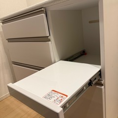 2月までの商品‼️白食器棚キャビネット引き出し付きの画像