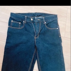 ダークブルースリムフィットデニムジーンズ サイズ31の画像
