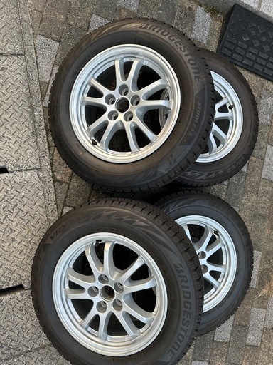まっち② 195/65R15ブリヂストンスタッドレス中古タイヤ ブリヂストン スタッドレスタイヤ 195/65R15 2本 送料込 - メルカリ