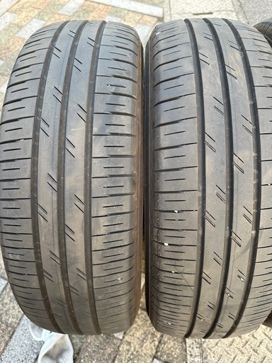 195/60R17 ヨコハマ　ブルーアースFE