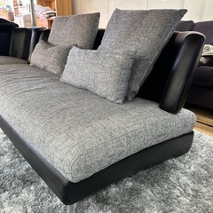 アルモニアの2人掛けソファBella curevaの画像