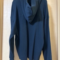 メンズパーカーの画像