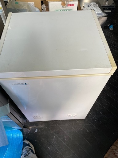冷凍庫W560×D530×H835 上開き