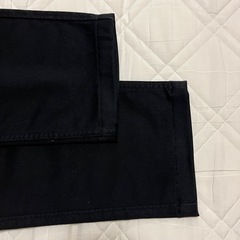 ユニクロ　防風チノパン　暖パン　ウォームパンツ　ブラックの画像