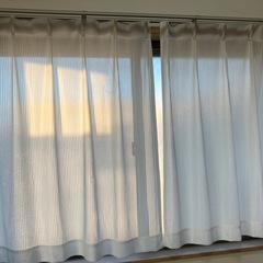 カーテン　ブルー　の画像