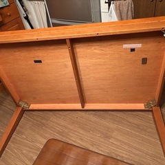 1月25日まで！テーブルお譲りいたしますの画像