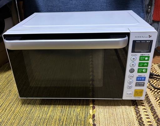 【美品】ヤマダ電機オリジナル フラットテーブル電子レンジ(18L)