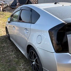 トヨタプリウス30後期の画像