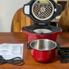 値下！ヘルシオ ホットクック KN-HT99A シャープ 水なし自動調理鍋 電気無水鍋の画像