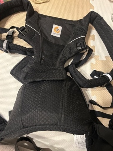 ergobaby Alta ヒップシートキャリア オニキスブラック Alta ヒップシートキャリア / オニキスブラック | エルゴベビー