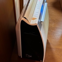 早い者勝ち！シャープ　SHARP 空気清浄機 加湿空気清浄機 KI-HX75-Wの画像