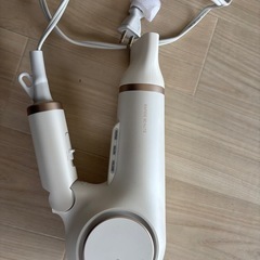 ヘアドライヤーの画像