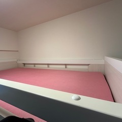 美品✨東京インテリアのロフトベッドの画像