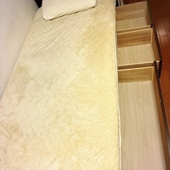 [取引相談中]【無料・引き取り限定】収納付きベッドフレーム／解体不可の可能性ありの画像