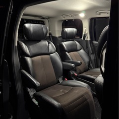 e52 エルグランド　ハイウェイスターの画像