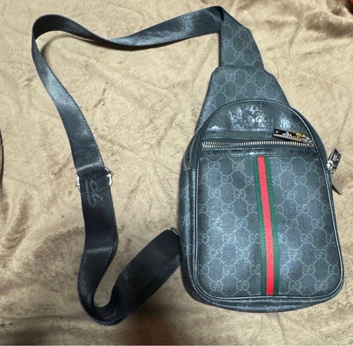 GUCCI GGパターン ショルダーバッグ ブラック