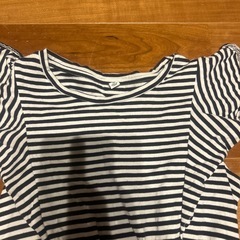 中古　ユニクロ　ワンピース　子供　サイズ140の画像