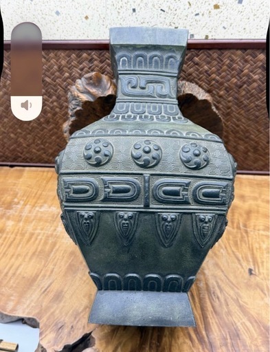 時代物 古銅 製 饕餮紋 銅瓶 在銘 木箱付 青銅器 花器 骨董 古玩