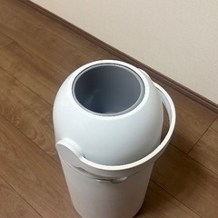 おむつ用ゴミ箱の画像
