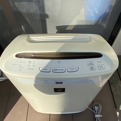 空気清浄機　シャープ　稼働確認済み　ホワイト　クリーナー　の画像