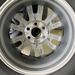 ランドクルーザー新車から外した物265/ 65R18純正2025年5月日本製、ナット24個セット埼玉県発の画像