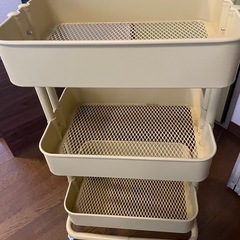  キッチン　観葉植物　IKEA   ワゴンの画像