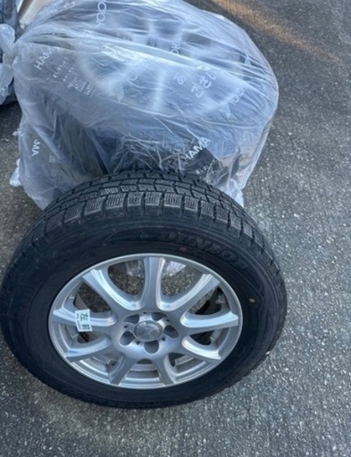 50プリウス用？スタッドレス