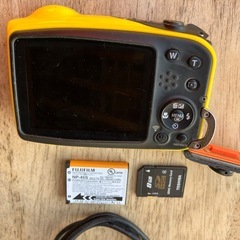 富士フイルム FinePix XP70デジタルカメラの画像