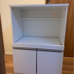 キッチン収納棚の画像