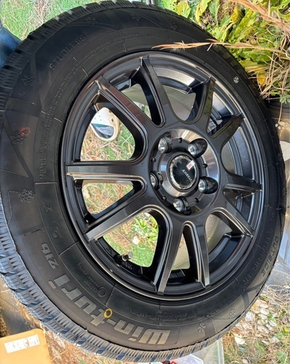 新品185/65R15ホンダフリードスタッドレスタイヤホイールセット4本セット