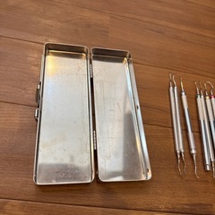 歯科道具　スケーラーなどの画像