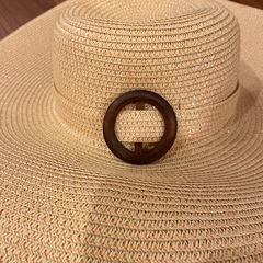 美品　つばの大きいエレガントハットの画像