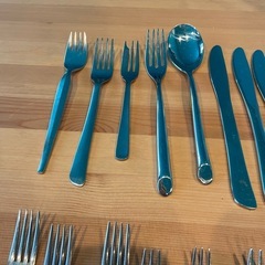 カトラリーセット (もち) 日進の食器《カトラリー》の中古あげます