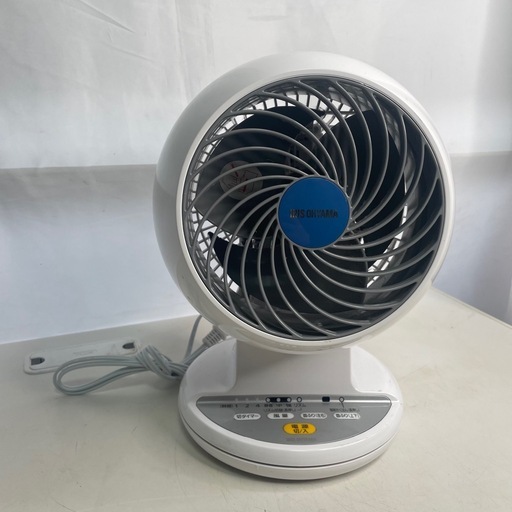 ○強力コンパクトサーキュレーターアイリスオーヤマPCF-C15T (クリアス