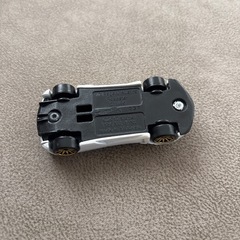 ホットウィール　パガーニ・ウアイラ・ロードスターの画像