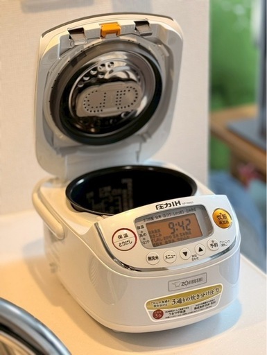 象印 炊飯器 NP-RM05｜2024年購入｜使用頻度少・動作確認済み (吉原