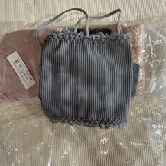 婦人服衣類（ホック付き短キャミM）の画像