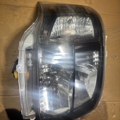 社外インナーブラックヘッドライト200系ハイエース3型 左右セットHID配線付！ の画像