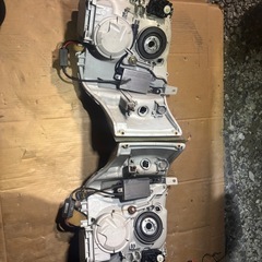 社外インナーブラックヘッドライト200系ハイエース3型 左右セットHID配線付！ の画像