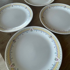 Corelleコレール4枚セットの画像