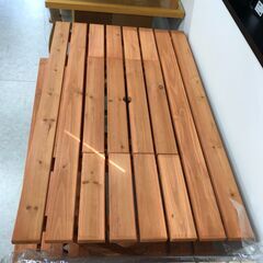 【ジ669】☆新品☆ BBQテーブル＆ベンチセット コンロスペース付き 当店組立 商品の状態： 新品（当店で組立）の画像